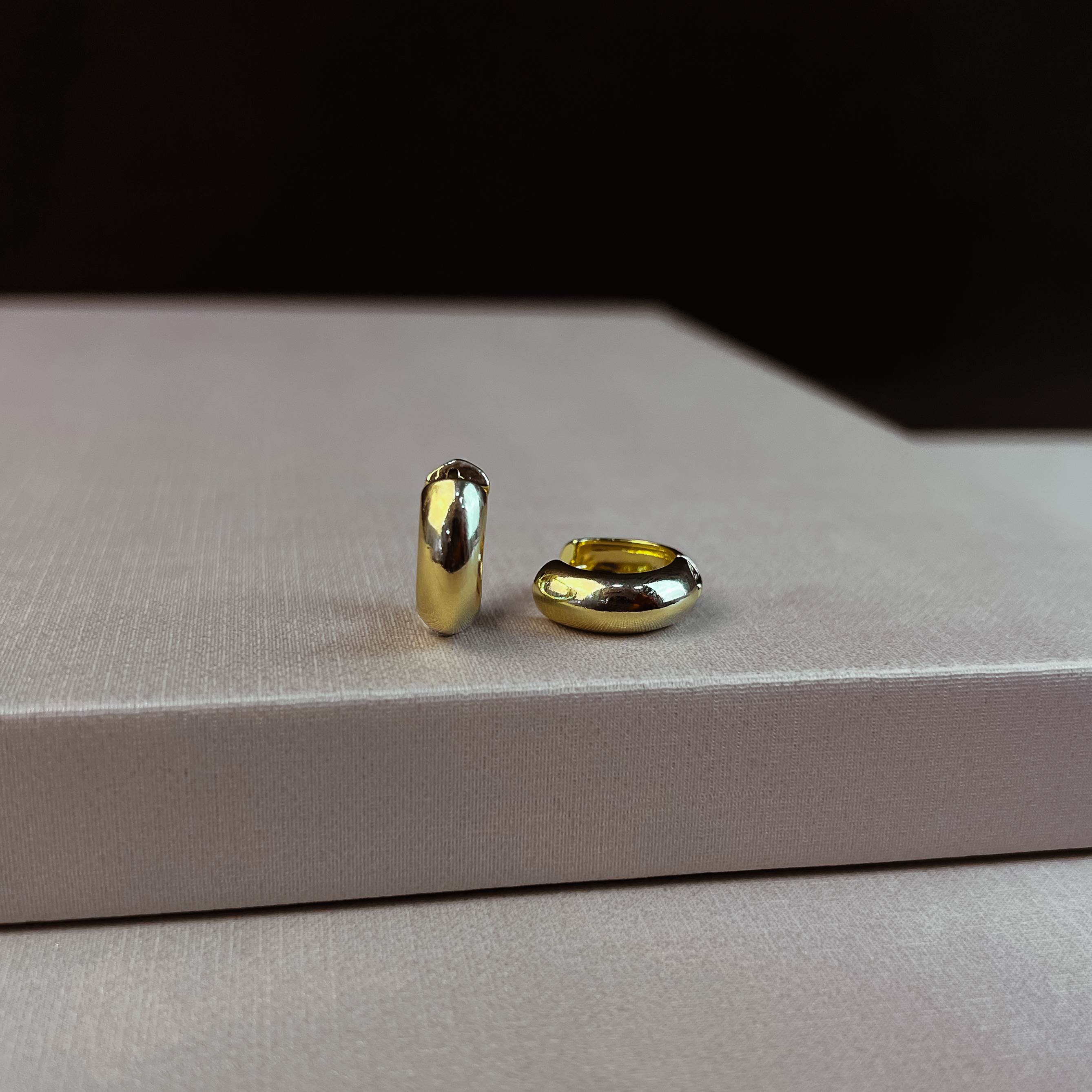 Argola click 15mm fio meia cana