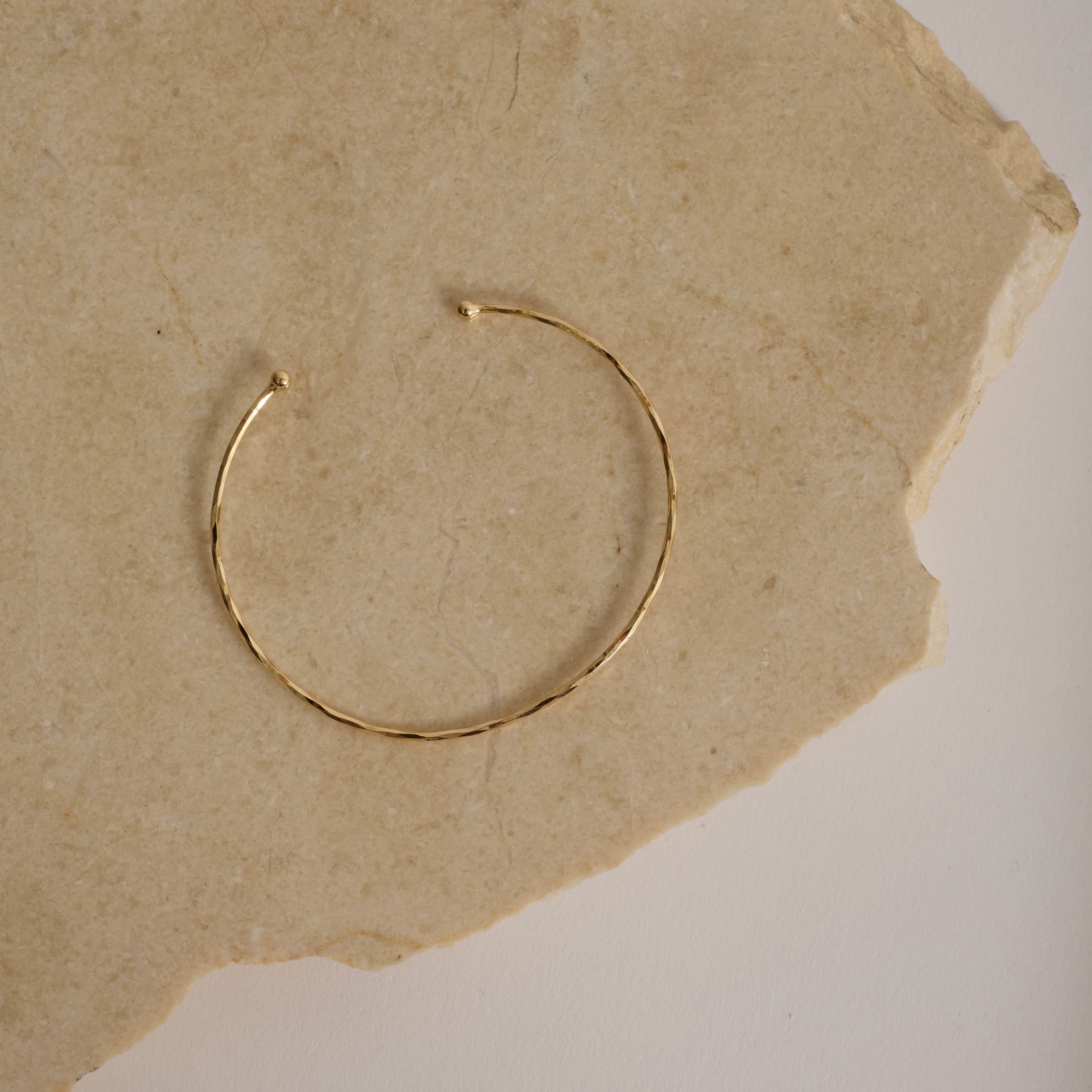 Bracelete 2 bolas fio torcido facetado regulável