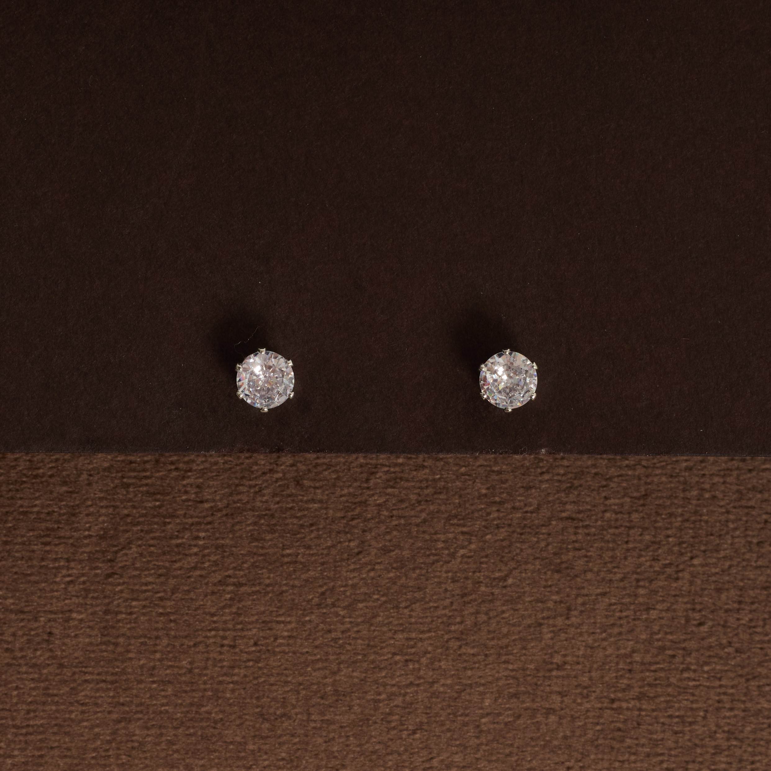 Brinco zircônia redonda cristal caixa alta 5mm