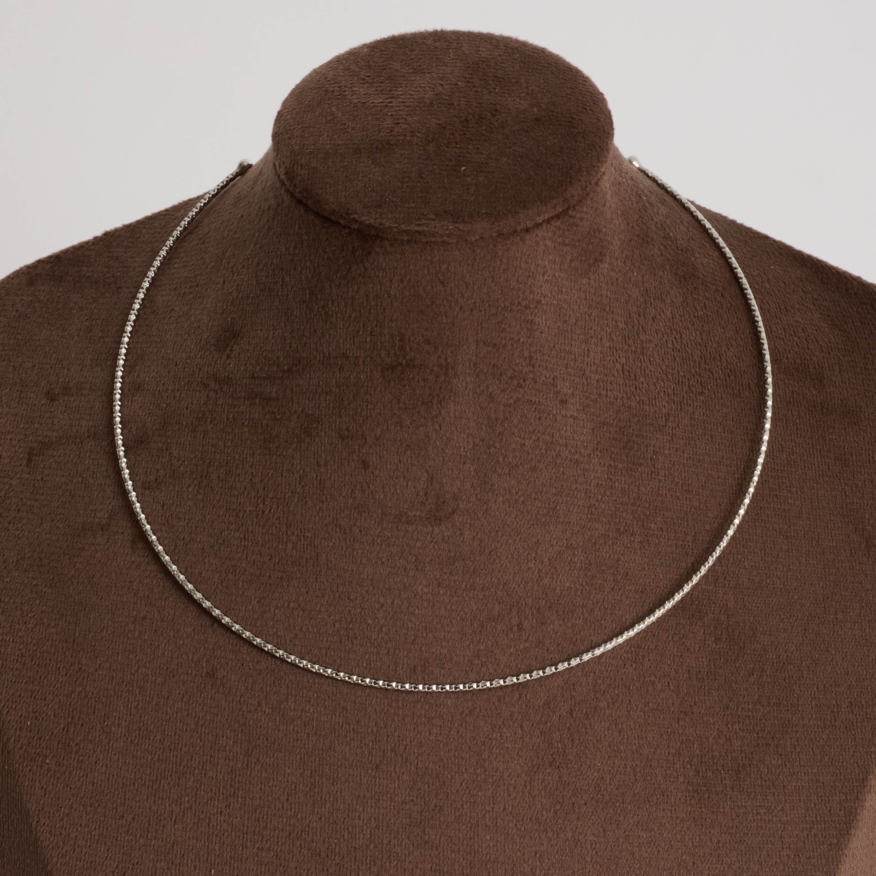 Choker aro fio facetado