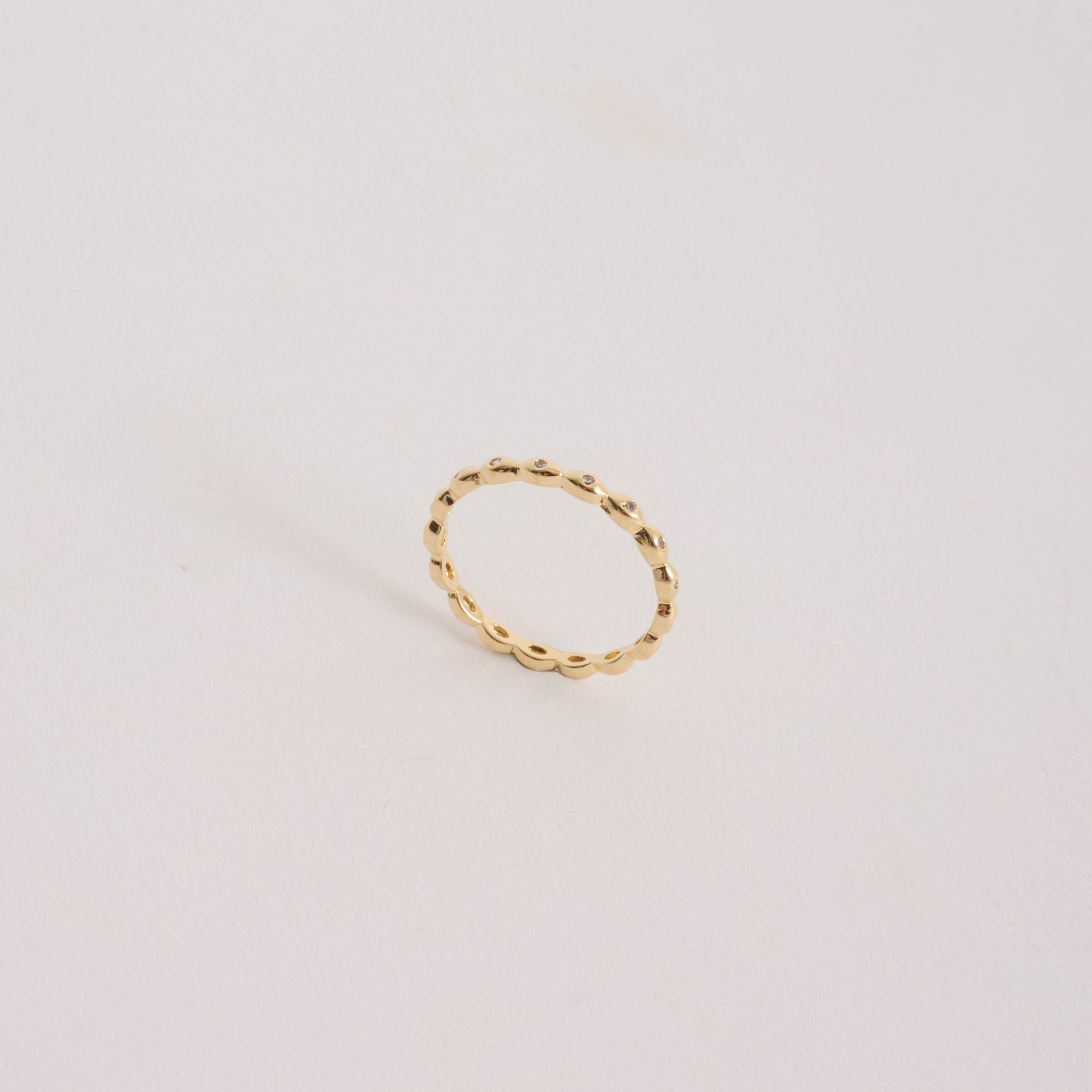 Anel navetes cravejados