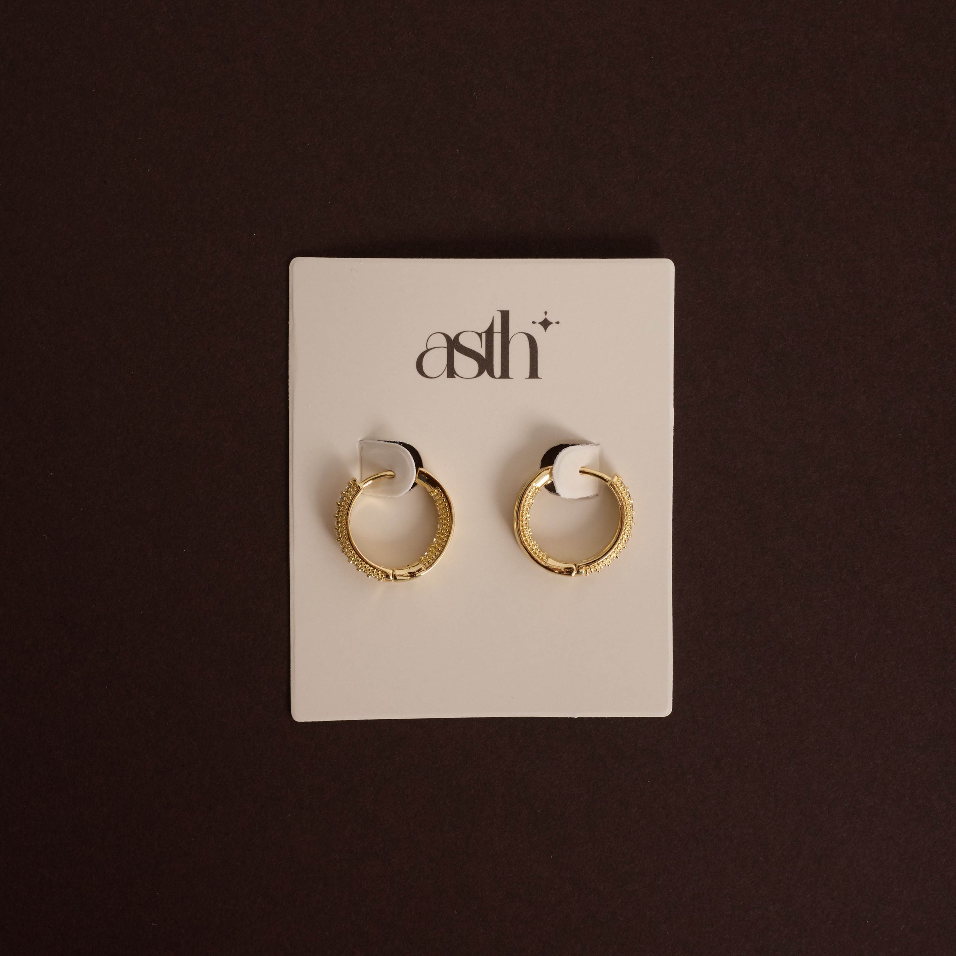 Argola click cravejada frente e interior 14mm