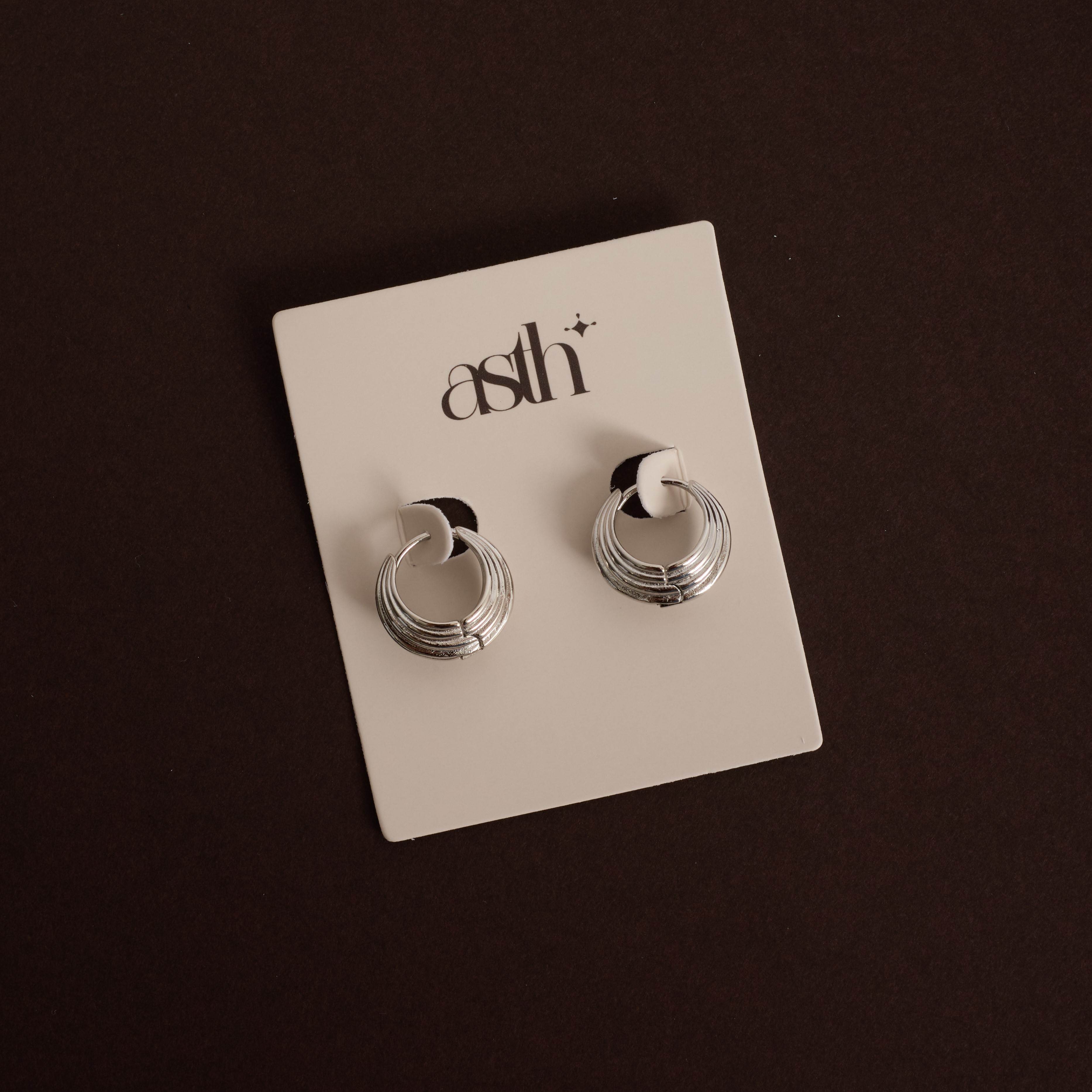 Argola click redonda riscada 14mm