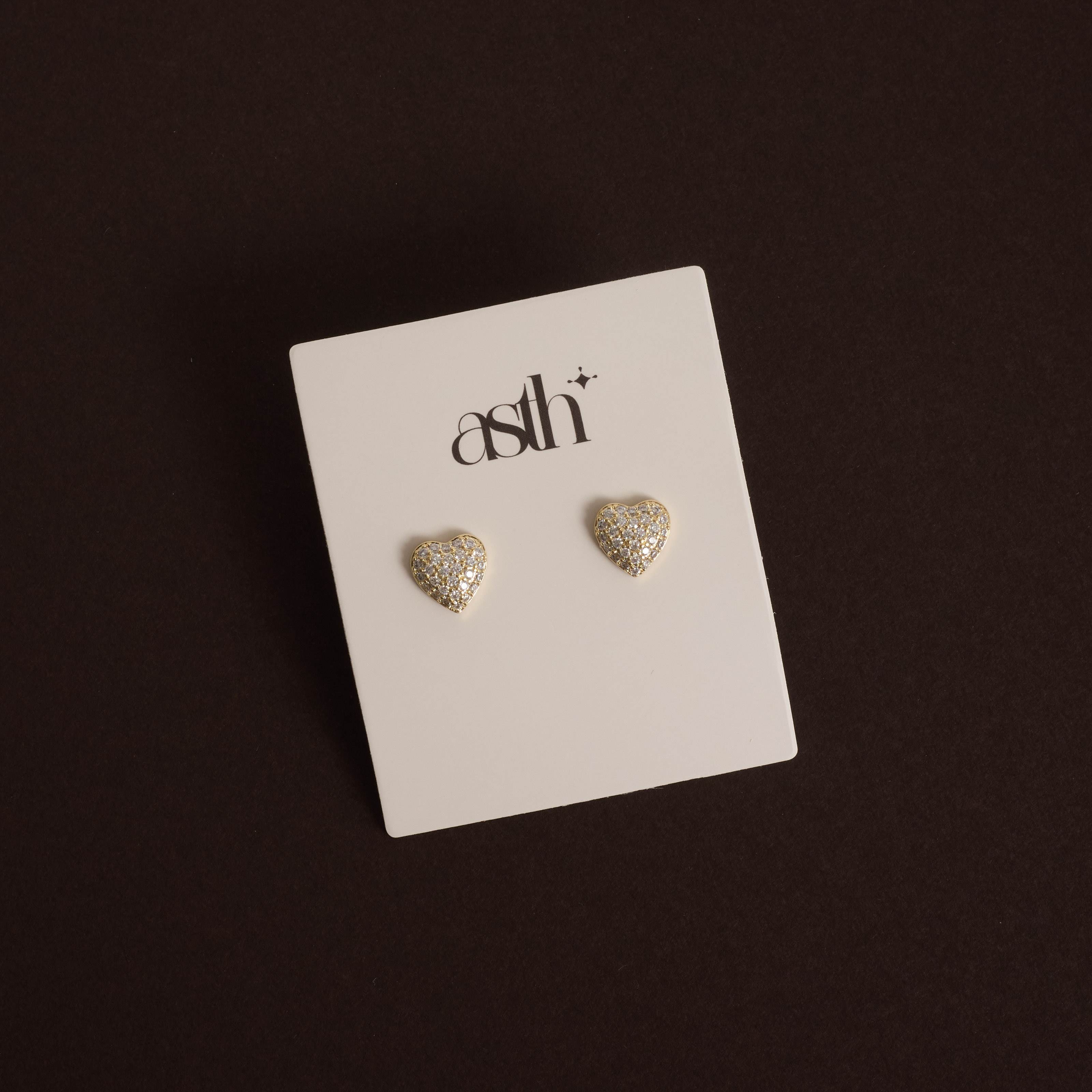 Brinco coração cravejado 9mm