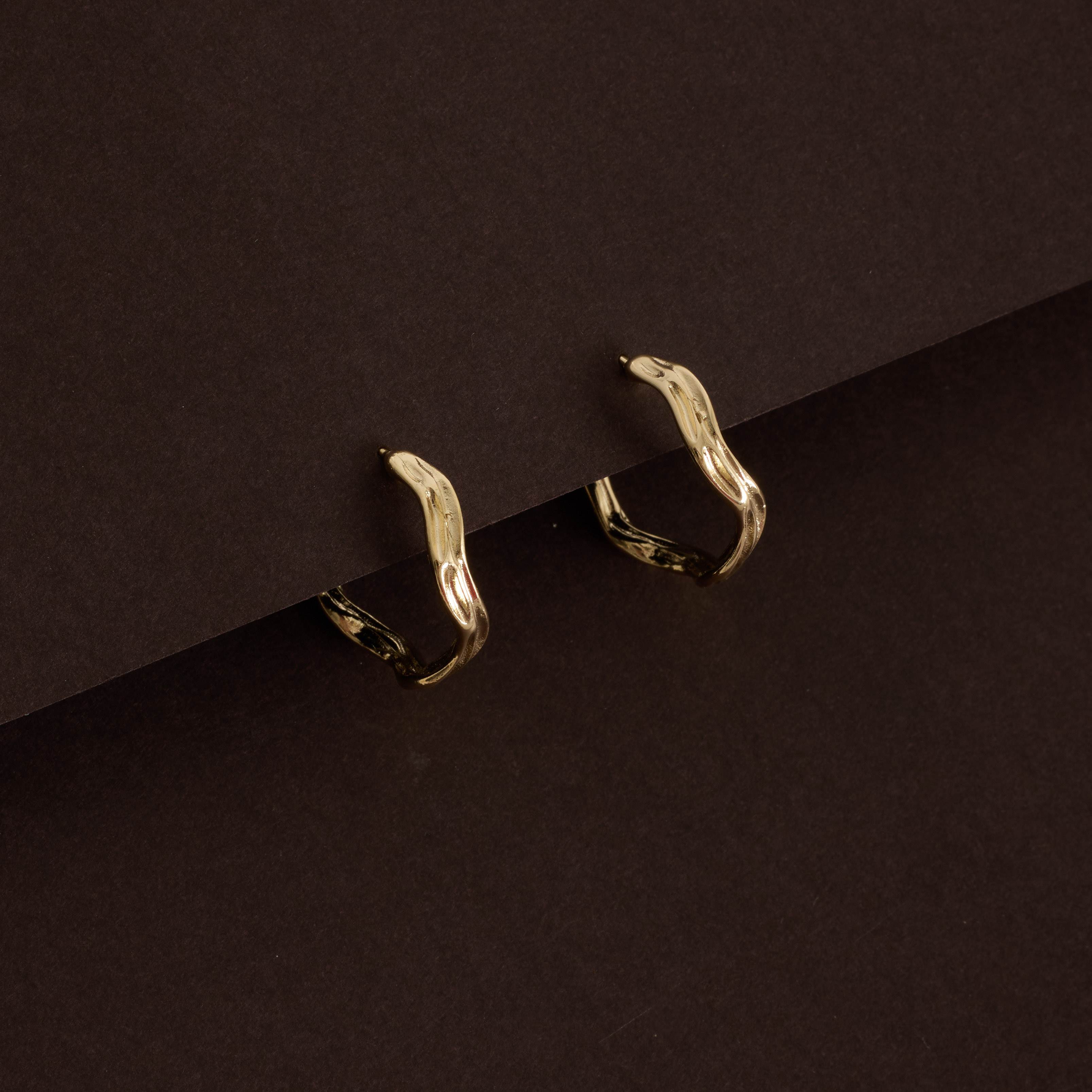 Argola ondulada riscada 22mm tarraxa