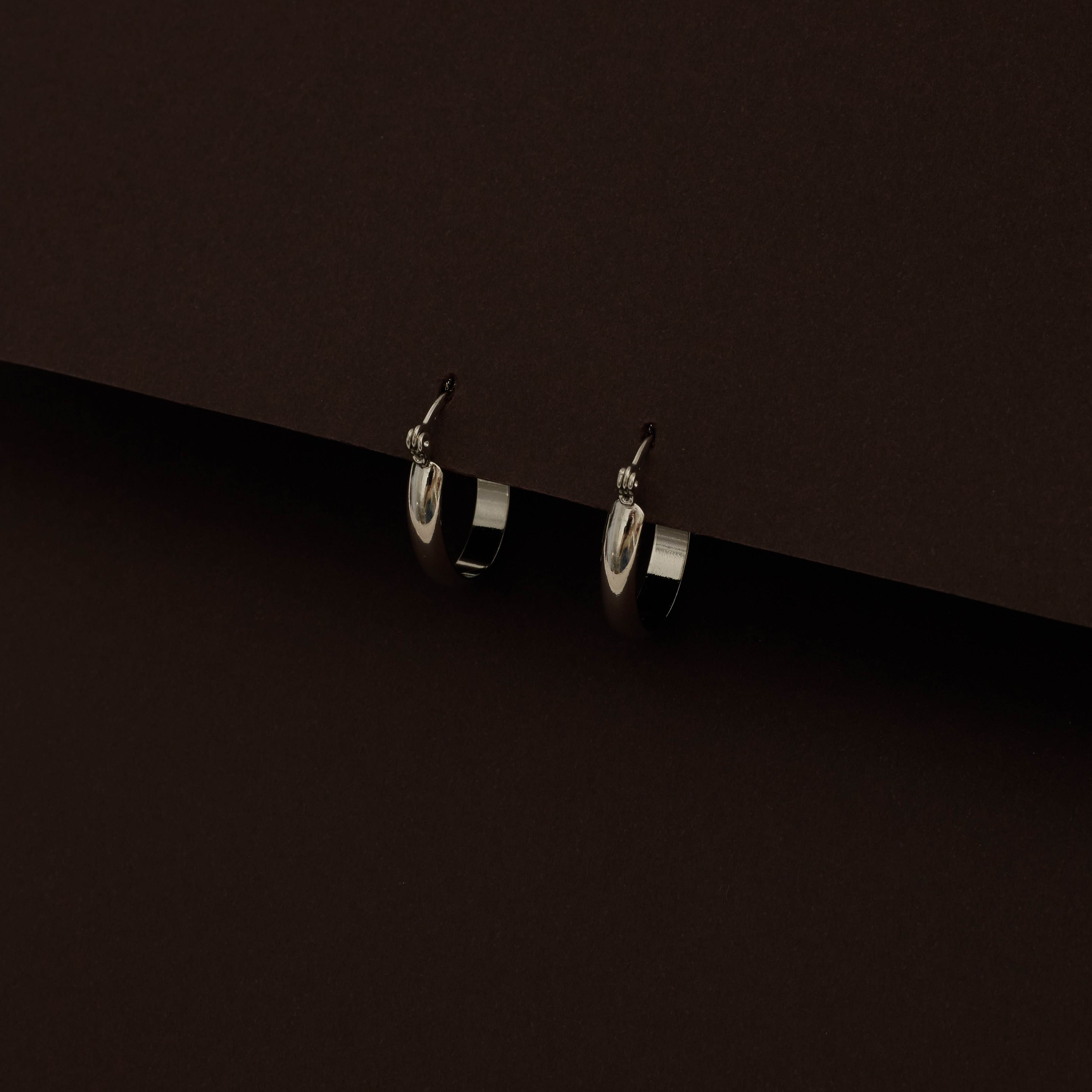 Argola oval fio meia cana 18mm trava