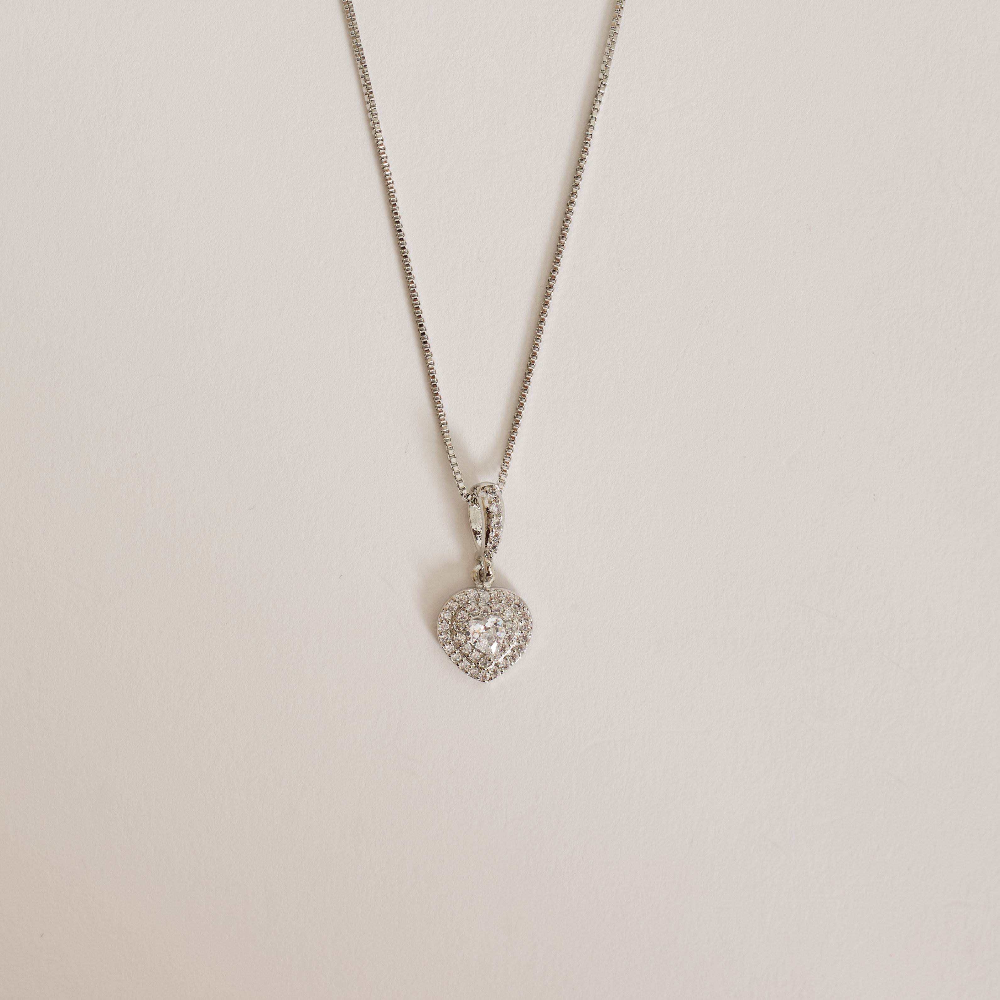 Colar pingente zircônia coração com duplo cravejado 10mm 45cm com alongadora