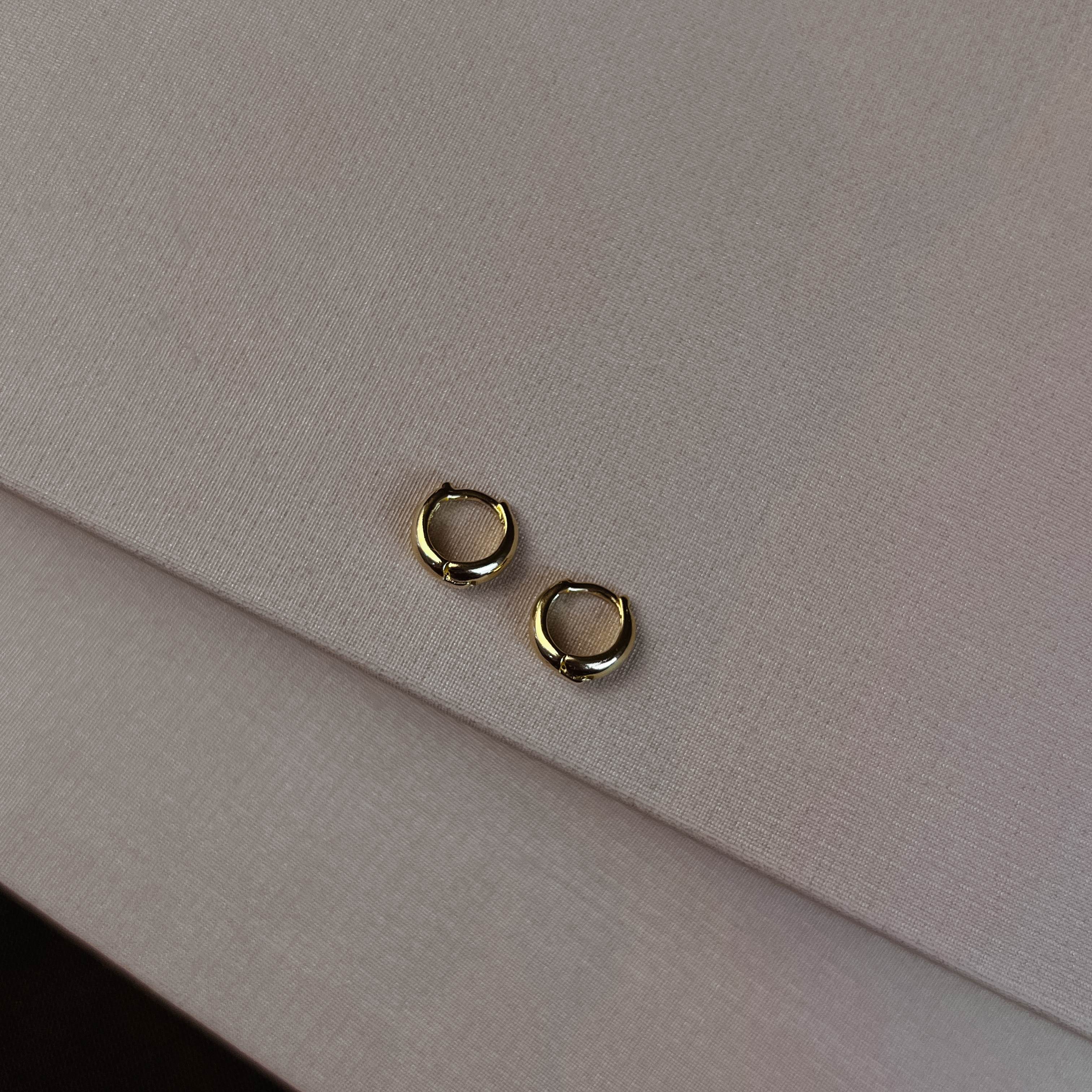 Argola click 9mm fio meia cana